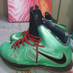 LeBron X 9.5 "Jade"